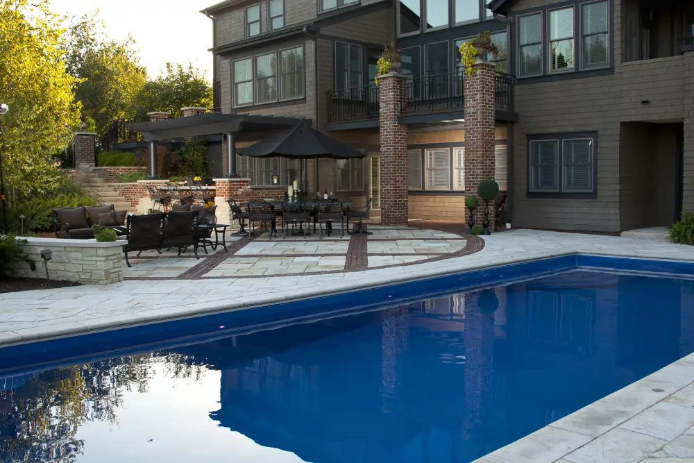 Copano Pools and Spas smooth surface fiberglass pool