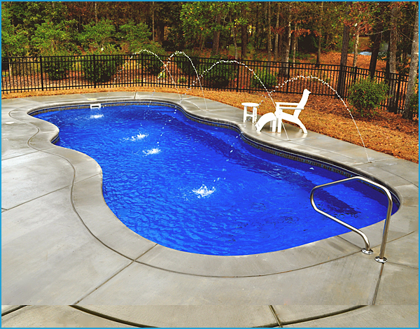 Copano Pools and Spas pool landscaping